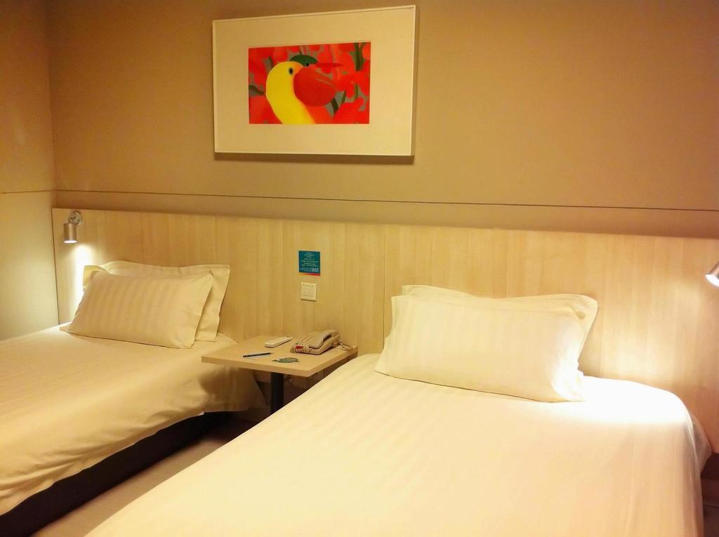 Jinjiang Inn - Qingdao Xiangjiang Road Quarto foto